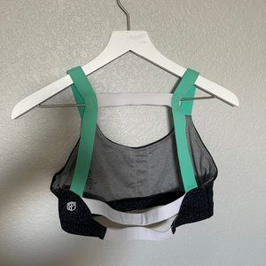 Born primitive Barbella box Sports bra